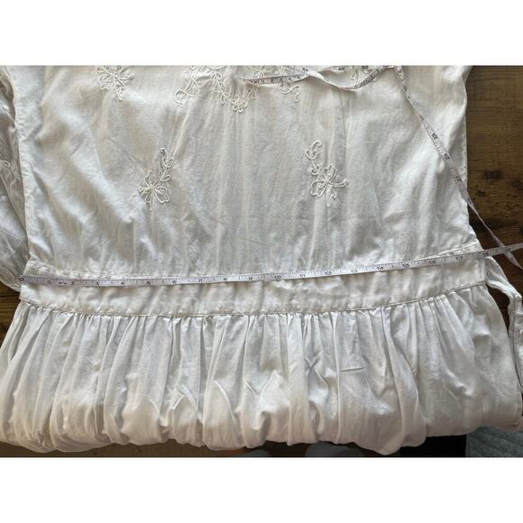 Womens White L/XL Short Sleeves Embroidery Tie Waist Prairie/BOHO Dress FLAWS - Picture 7 of 9